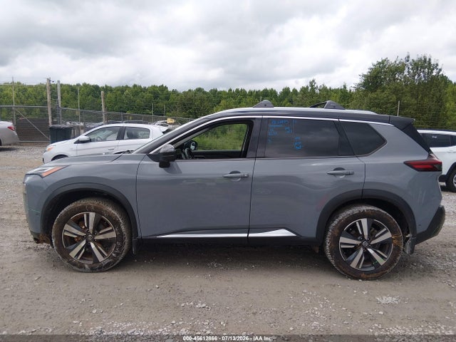 JN8AT3DC1MW104988 Nissan Rogue Platinum Fwd