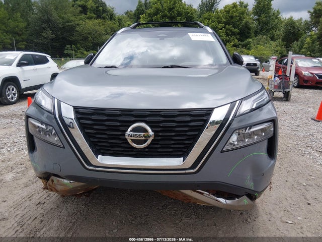 JN8AT3DC1MW104988 Nissan Rogue Platinum Fwd