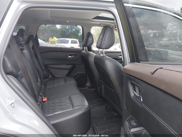 JN8AT3DC1MW104988 Nissan Rogue Platinum Fwd