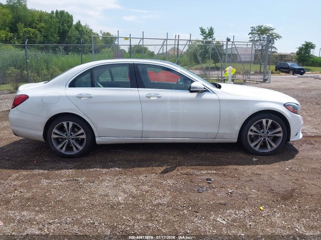 45612878 :رقم المزاد ، W1KWF8EB5MR626202 vin ، 2021 Mercedes-benz C 300 4matic مزاد بيع