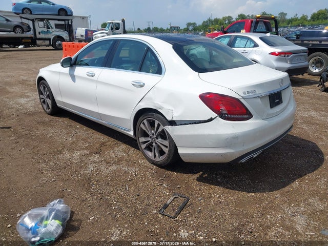 45612878 :رقم المزاد ، W1KWF8EB5MR626202 vin ، 2021 Mercedes-benz C 300 4matic مزاد بيع