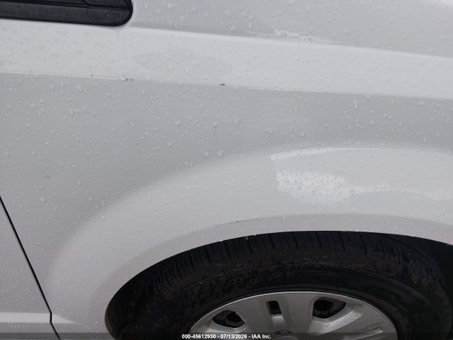 2C4RDGBG4JR296811 Dodge Grand Caravan Se