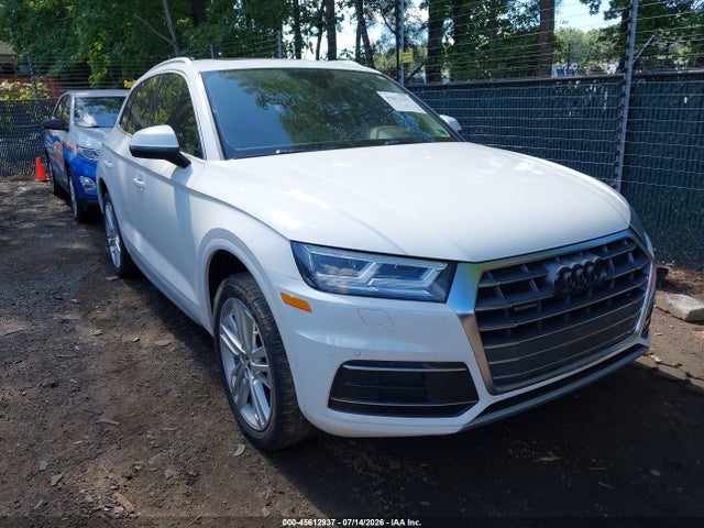 Продаж на аукціоні авто 2018 Audi Q5 2.0t Premium/2.0t Tech Premium, vin: WA1BNAFY1J2248321, номер лоту: 45612937