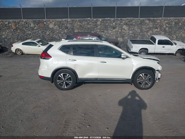 2017 Nissan Rogue Sl მანქანა იყიდება აუქციონზე, vin: 5N1AT2MT3HC860976, აუქციონის ნომერი: 45612945