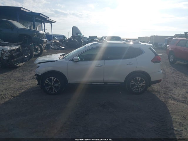 2017 Nissan Rogue Sl მანქანა იყიდება აუქციონზე, vin: 5N1AT2MT3HC860976, აუქციონის ნომერი: 45612945