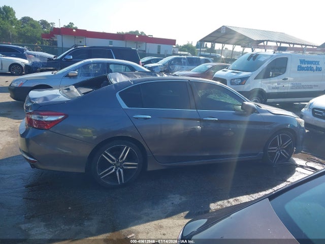 2017 Honda Accord Sport Se მანქანა იყიდება აუქციონზე, vin: 1HGCR2F17HA242841, აუქციონის ნომერი: 45612946