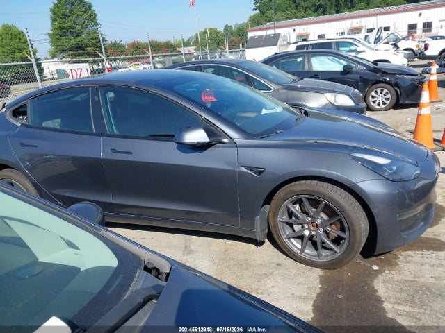 Tesla Model 3 Long Range Dual Motor All-wheel Drive 2021 5YJ3E1EB5MF049314 Image 14