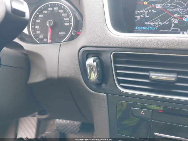 45612953 :رقم المزاد ، WA1CFAFP0FA120142 vin ، 2015 Audi Q5 2.0t Premium مزاد بيع