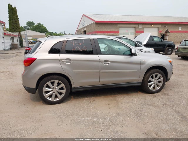 45612960 :رقم المزاد ، 4A4AR3AU5FE053021 vin ، 2015 Mitsubishi Outlander Sport Es مزاد بيع