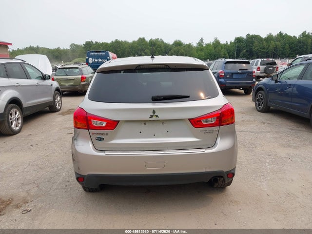 45612960 :رقم المزاد ، 4A4AR3AU5FE053021 vin ، 2015 Mitsubishi Outlander Sport Es مزاد بيع