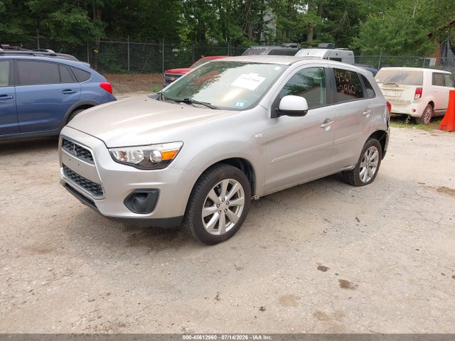 45612960 :رقم المزاد ، 4A4AR3AU5FE053021 vin ، 2015 Mitsubishi Outlander Sport Es مزاد بيع