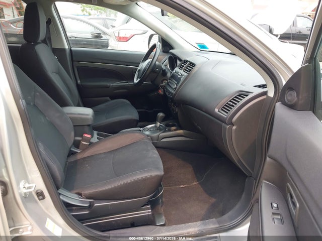 45612960 :رقم المزاد ، 4A4AR3AU5FE053021 vin ، 2015 Mitsubishi Outlander Sport Es مزاد بيع