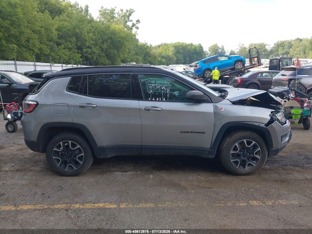 45612976 :رقم المزاد ، 3C4NJDDB1KT645249 vin ، 2019 Jeep Compass Trailhawk 4x4 مزاد بيع