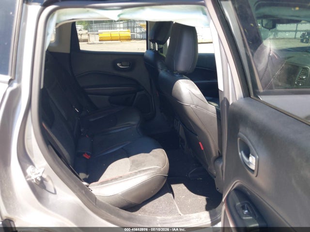 45612976 :رقم المزاد ، 3C4NJDDB1KT645249 vin ، 2019 Jeep Compass Trailhawk 4x4 مزاد بيع