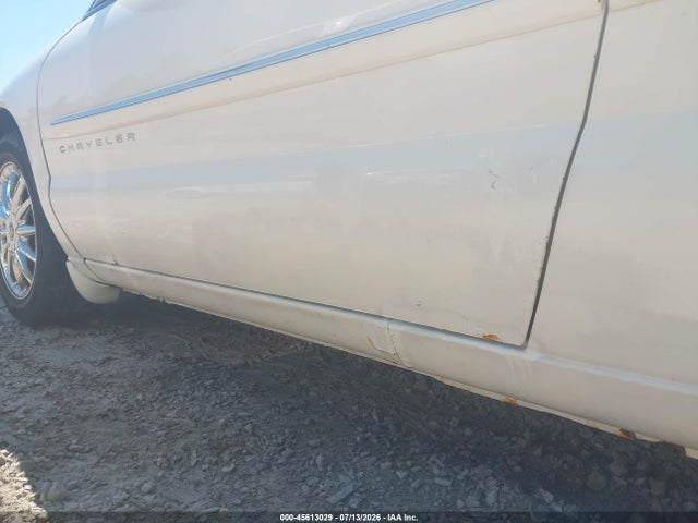 Aukcja sprzedaży 2001 Chrysler Sebring Limited, vin: 1C3EL65U71N704989, numer aukcji: 45613029