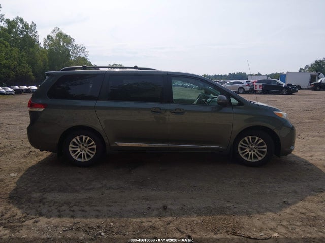Продаж на аукціоні авто 2013 Toyota Sienna Xle V6 8 Passenger, vin: 5TDYK3DCXDS402341, номер лоту: 45613068