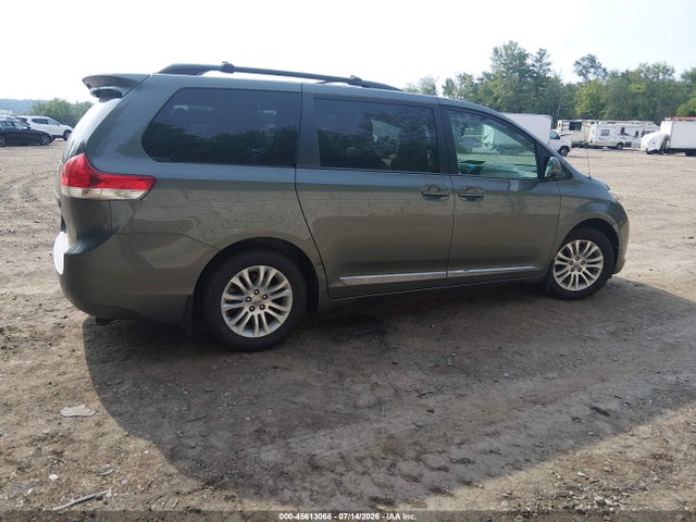 Продаж на аукціоні авто 2013 Toyota Sienna Xle V6 8 Passenger, vin: 5TDYK3DCXDS402341, номер лоту: 45613068