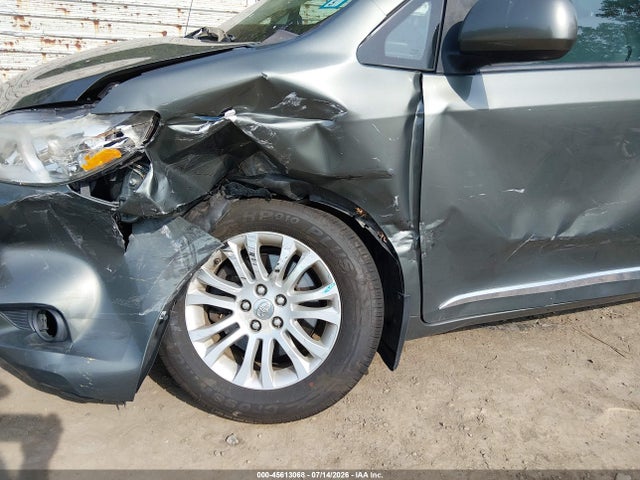 Продаж на аукціоні авто 2013 Toyota Sienna Xle V6 8 Passenger, vin: 5TDYK3DCXDS402341, номер лоту: 45613068