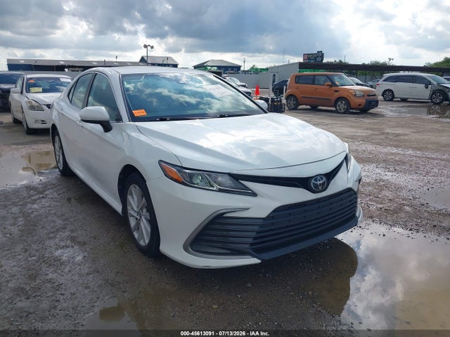 2023 Toyota Camry Le მანქანა იყიდება აუქციონზე, vin: 4T1C11AKXPU726723, აუქციონის ნომერი: 45613091