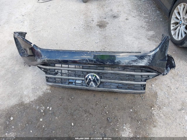 2022 Volkswagen Atlas Cross Sport 3.6l V6 Sel მანქანა იყიდება აუქციონზე, vin: 1V2BE2CA5NC214111, აუქციონის ნომერი: 45613095