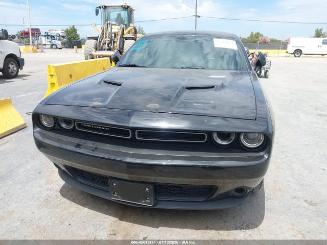 2C3CDZAG1GH184358 Dodge Challenger Sxt