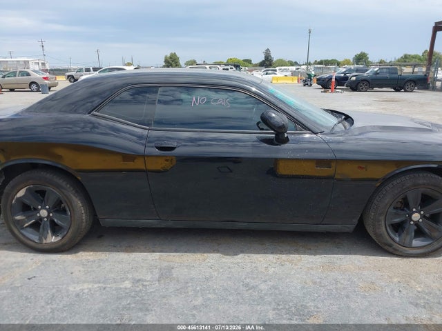 2C3CDZAG1GH184358 Dodge Challenger Sxt