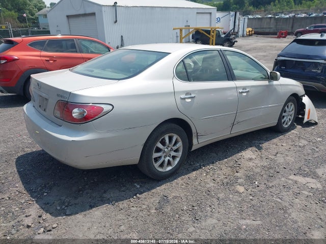Продажа на аукционе авто 2002 Lexus Es 300, vin: JTHBF30G925017731, номер лота: 45613145