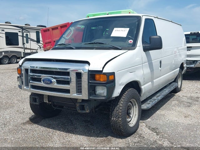Ford E-250 Commercial 2014 1FTNE2EW7EDA54699 Image 2