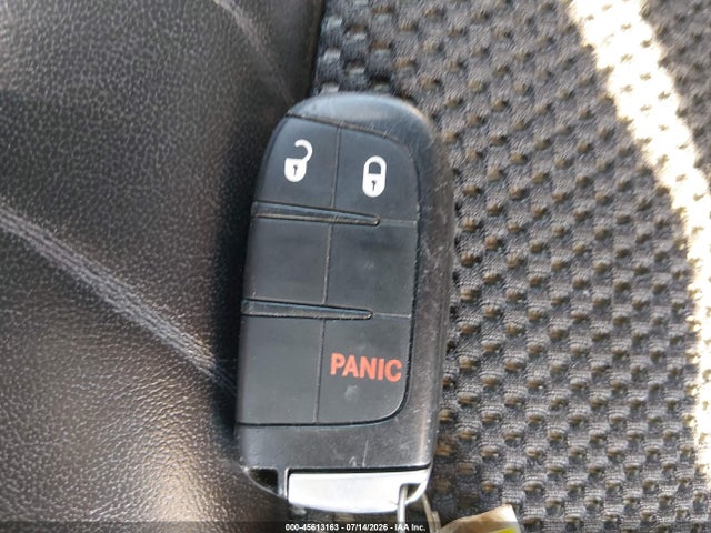 45613163 :رقم المزاد ، 3C4PDDGG9JT388458 vin ، 2018 Dodge Journey Crossroad Awd مزاد بيع