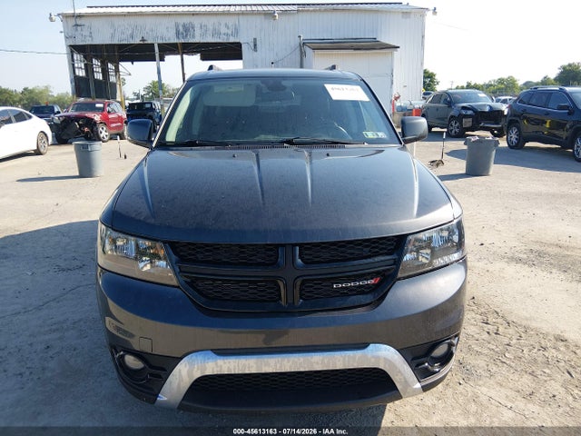 45613163 :رقم المزاد ، 3C4PDDGG9JT388458 vin ، 2018 Dodge Journey Crossroad Awd مزاد بيع