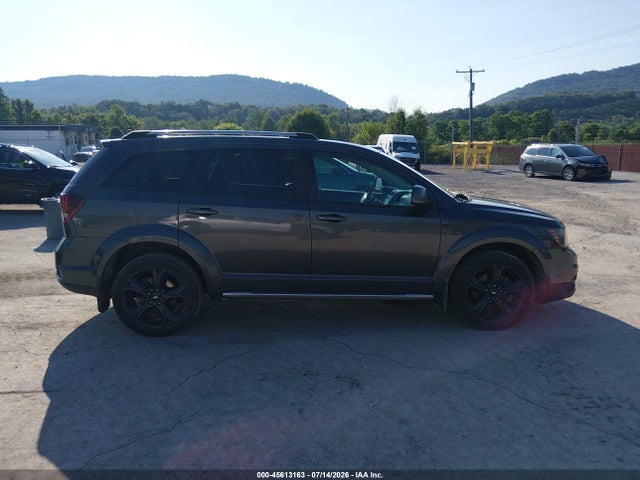 45613163 :رقم المزاد ، 3C4PDDGG9JT388458 vin ، 2018 Dodge Journey Crossroad Awd مزاد بيع