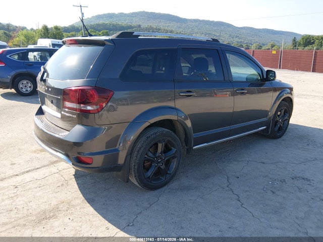 45613163 :رقم المزاد ، 3C4PDDGG9JT388458 vin ، 2018 Dodge Journey Crossroad Awd مزاد بيع