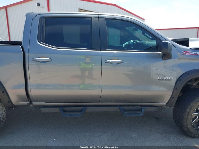 Продаж на аукціоні авто 2021 Chevrolet Silverado 1500 4wd  Short Bed Rst, vin: 3GCUYEED5MG145135, номер лоту: 45613176