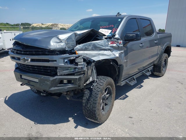 Продаж на аукціоні авто 2021 Chevrolet Silverado 1500 4wd  Short Bed Rst, vin: 3GCUYEED5MG145135, номер лоту: 45613176
