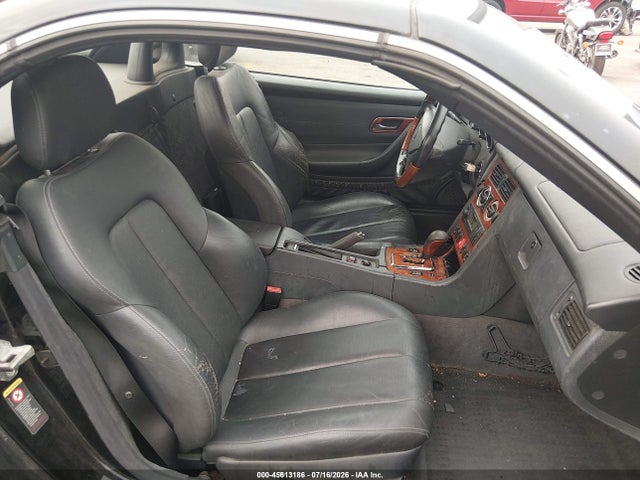 45613186 :رقم المزاد ، WDBKK65F32F247143 vin ، 2002 Mercedes-benz Slk 320 مزاد بيع