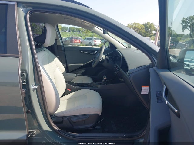 Продажа на аукционе авто 2026 Kia Niro Ex, vin: KNDCR3LE1T5373504, номер лота: 45613195