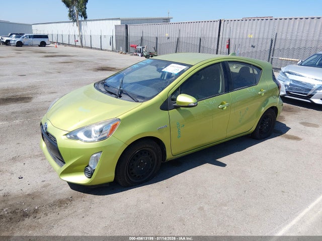 Toyota Prius C Two 2015 JTDKDTB38F1088420 Image 2