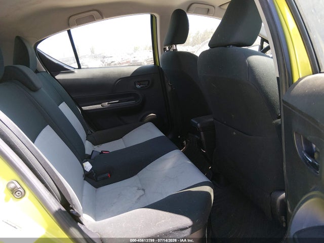 Toyota Prius C Two 2015 JTDKDTB38F1088420 Image 8