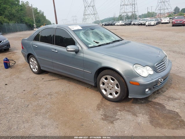 45613227 :رقم المزاد ، WDBRF84J95F650245 vin ، 2005 Mercedes-benz C 320 Luxury 4matic مزاد بيع