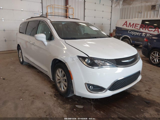 Aukcja sprzedaży 2017 Chrysler Pacifica Touring-l, vin: 2C4RC1BGXHR507889, numer aukcji: 45613236