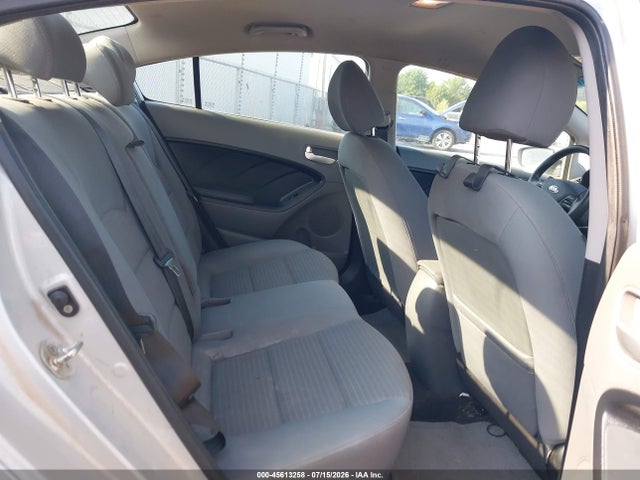 2018 Kia Forte Lx მანქანა იყიდება აუქციონზე, vin: 3KPFL4A72JE248747, აუქციონის ნომერი: 45613258