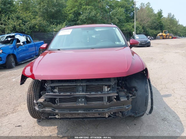 Продажа на аукционе авто 2018 Volkswagen Tiguan 2.0t S, vin: 3VV1B7AX6JM021275, номер лота: 45613282