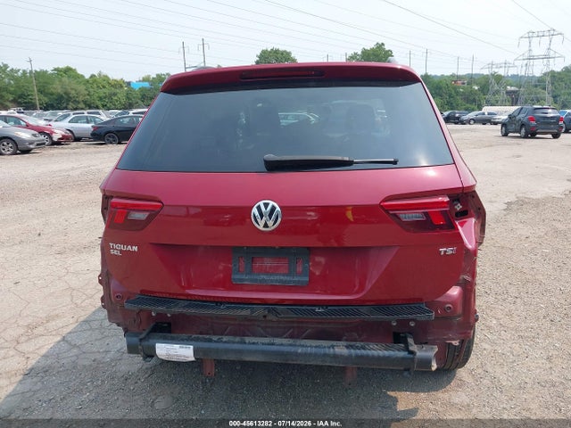 Продажа на аукционе авто 2018 Volkswagen Tiguan 2.0t S, vin: 3VV1B7AX6JM021275, номер лота: 45613282