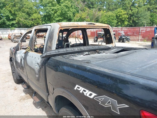 1N6AA1E59HN557383 Nissan Titan Pro-4x