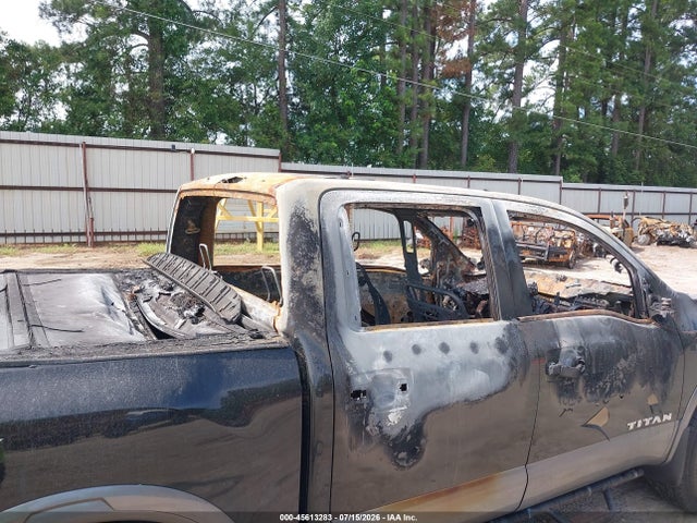 1N6AA1E59HN557383 Nissan Titan Pro-4x