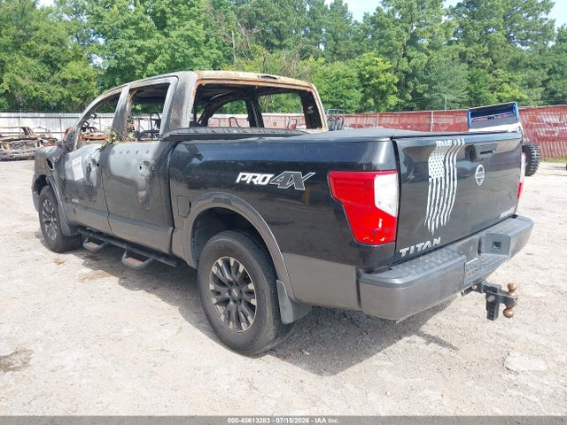 1N6AA1E59HN557383 Nissan Titan Pro-4x