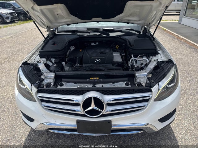 45613290 :رقم المزاد ، WDC0G4KB7HF242188 vin ، 2017 Mercedes-benz Glc 300 4matic مزاد بيع