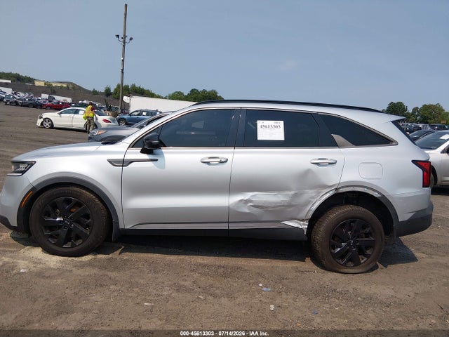 45613303 :رقم المزاد ، 5XYRLDLC8MG022596 vin ، 2021 Kia Sorento S مزاد بيع