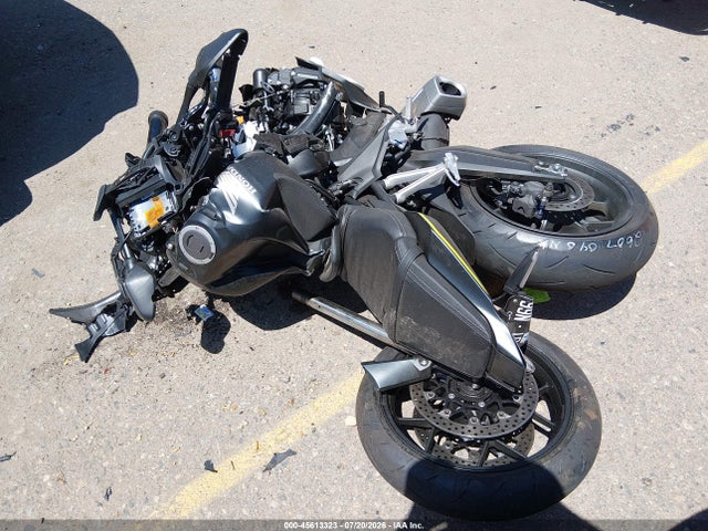 Honda CBR650 R 2026 MLHRH155XT5200253 Image 3