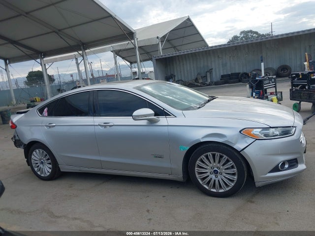 Ford Fusion Energi Se Luxury 2016 3FA6P0PU9GR305043 Image 18